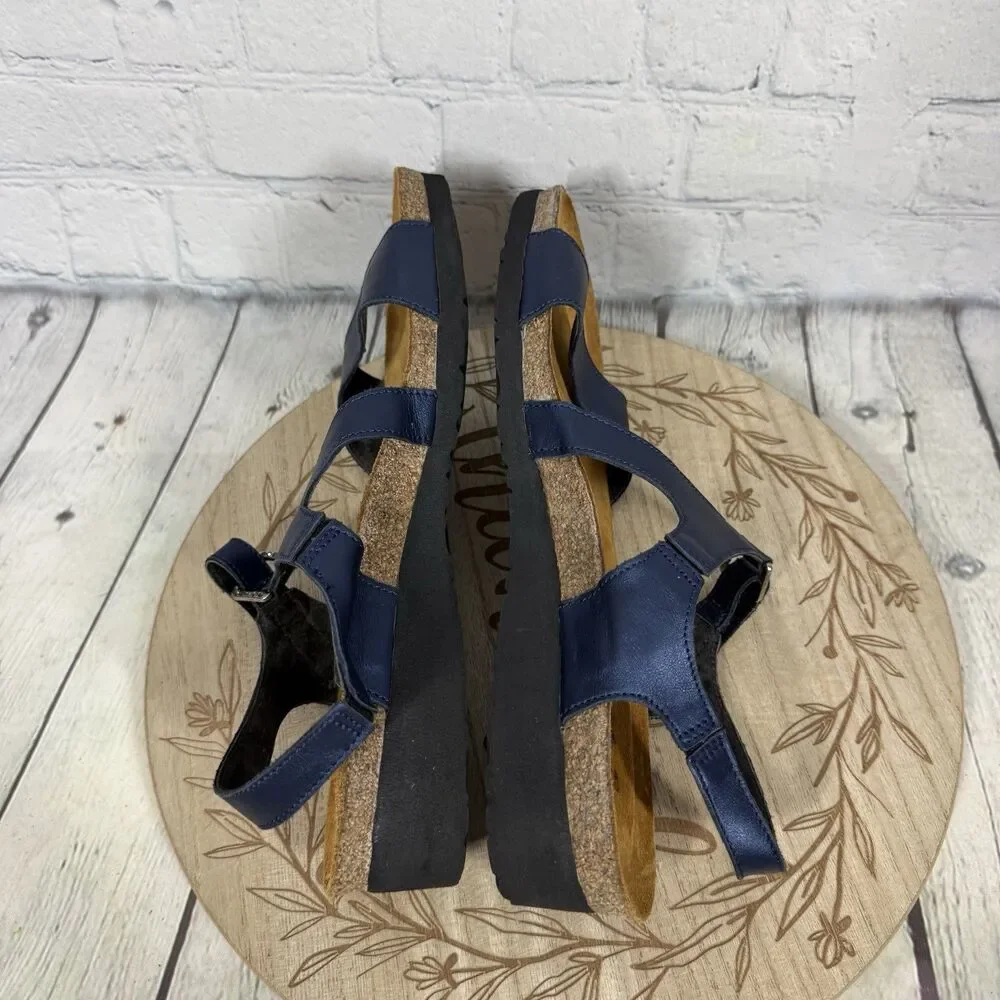 Naot womens blue